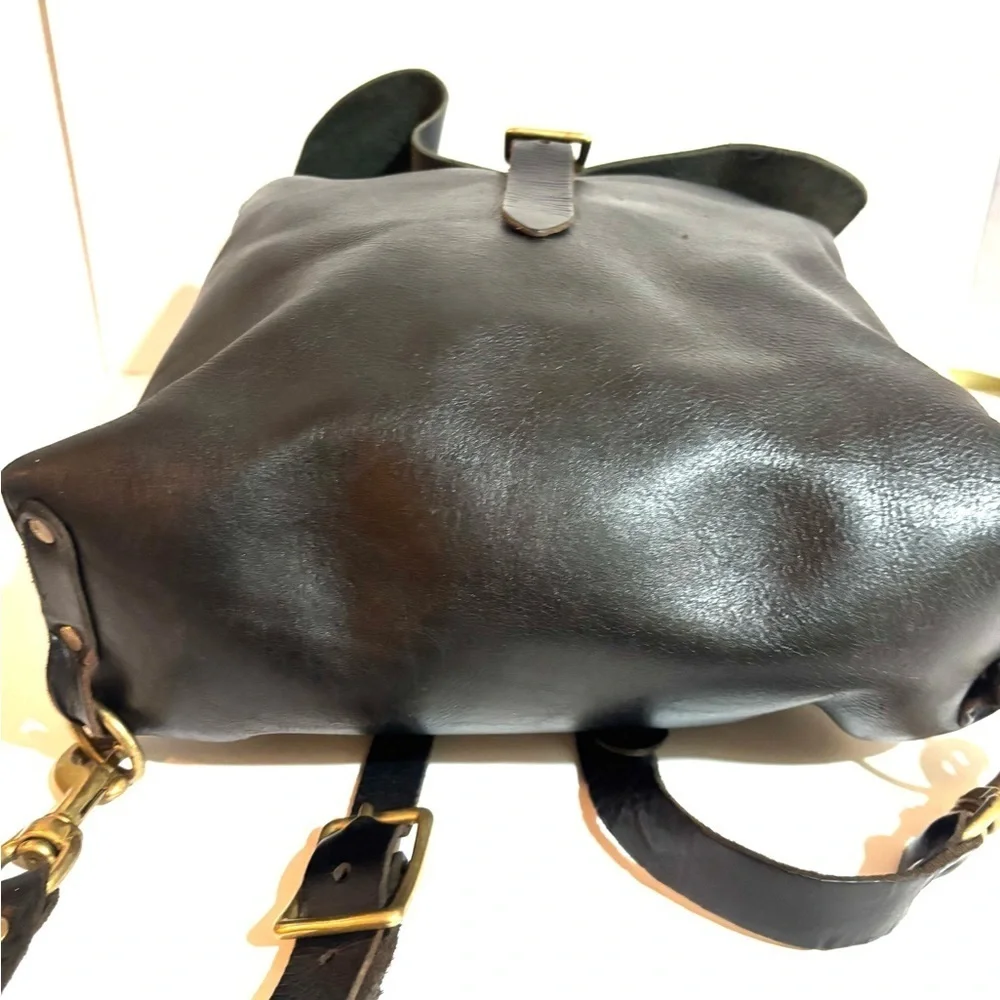Vintage unisex Black Leather Backpack